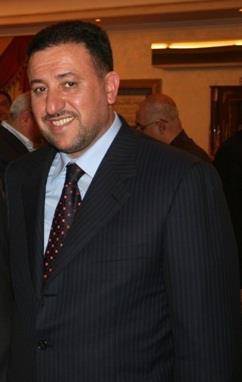 من هو( خميس الخنجر) ....؟؟