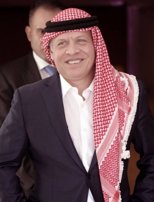 الملك يوعز بمساعدات لـ30 الف أسرة أردنية وكفالة 1500 يتيم بغزة