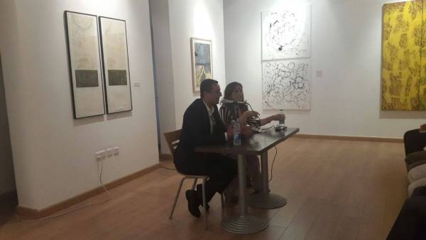 بالصور: سامح خضر يوقّع في المتحف الوطني الاردني للفنون الجميلة  روايته الأولى يعدو بساق واحدة