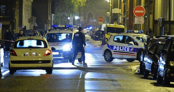 مقتل شرطي بهجوم إرهابي في باريس