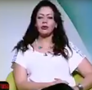 فضيحة مذيعة مصرية : تغير مسار إعصار أمريكا لإنقاذ صديقتها (فيديو)