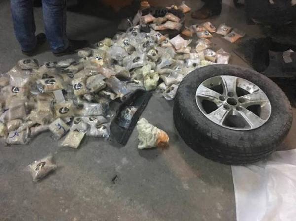 (10) سنوات لمهرب مخدرات داخل ونش