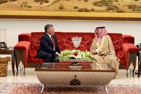 الملك : امن دول الخليج ركيزة اساسية لاستقرار المنطقة (صور)