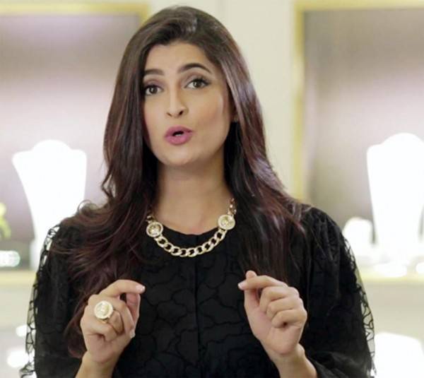 مفاجأة ..علا الفارس ما زالت في (mbc)