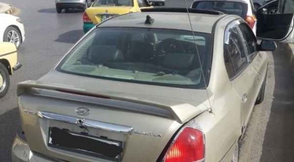 توقيف سائق مركبة عاكس السير في عمان
