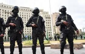 مصر تعلن إعدام 15 مدانا بقضايا إرهابية