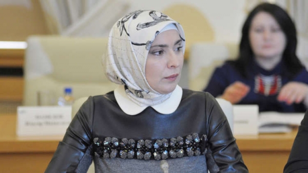 زوجة مفتي داغستان تترشح لرئاسة روسيا