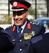 السيرة الذاتية لمدير الأمن العام اللواء فاضل محمد الحمود