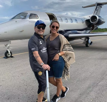 بالصور .. مارادونا يُطرد من منزله في فضيحة من الطراز الرفيع .. تفاصيل