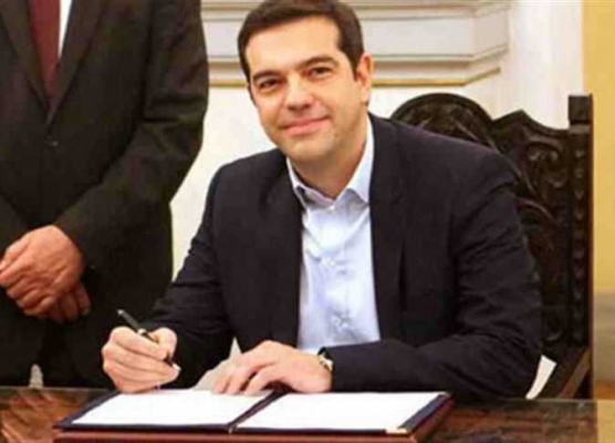 رئيس الوزراء اليوناني يصل إلى المملكة