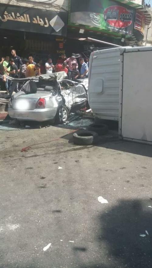 حي نزال :وفاة وخمس اصابات بحادث ل9 سيارات (صور)