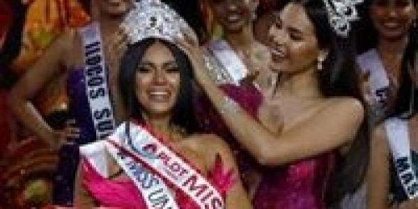 شاهد.. ملكة جمال الفلبين من أصول فلسطينية