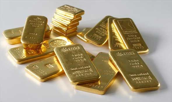 الذهب يتراجع أدنى 1500 دولار لأول مرة في شهر