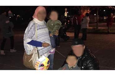 جريمة بشعة بالصور.. عربي يدهس زوجته في ألمانيا ويقطع رأسها في الشارع
