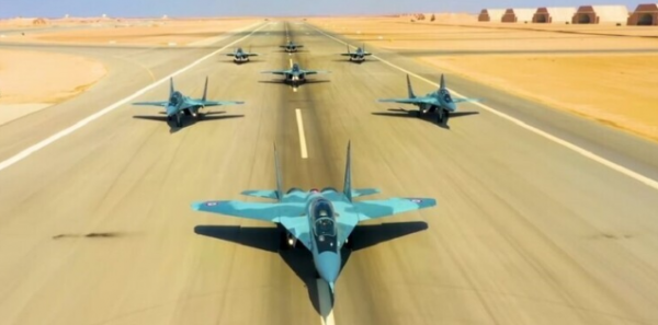قادر2020.. الجيش المصري يعلن تنفيذ قواته الجوية مهام قتالية (فيديو)