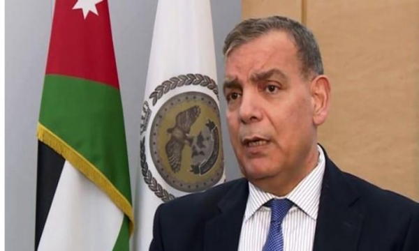 وزير و«كمامة»… وجع التفاصيل في الأردن