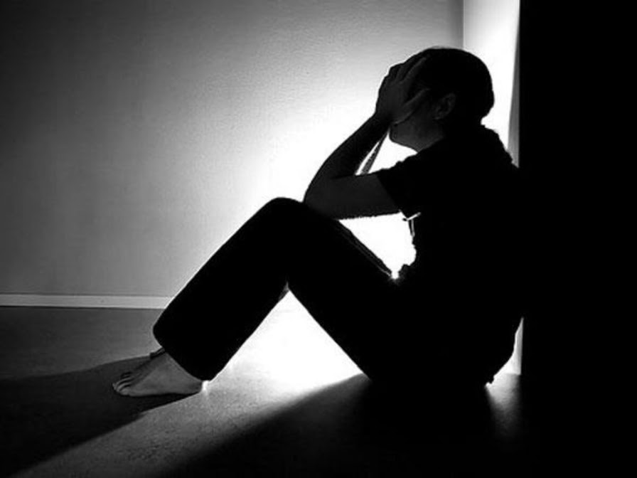 نسبة مقلقة لمعدلات الاكتئاب الحاد بين أطفال وشباب الأدن