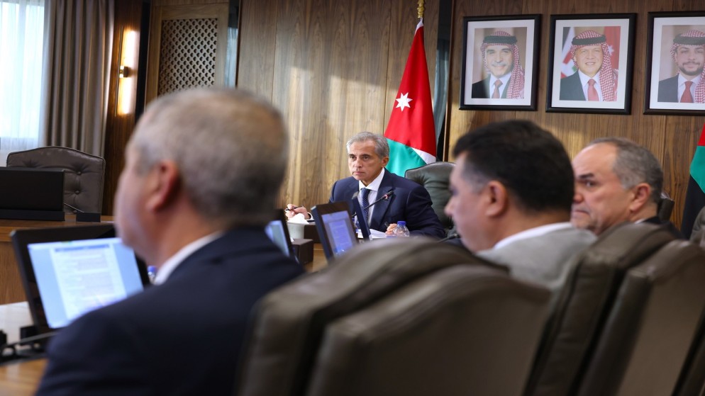 الحكومة تعتمد حلولاً لإنهاء النزاعات حول أراضي المخيمات في الأردن