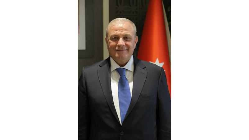 عطية يدعو لإعادة النظر في أسس دعم التعرفة الكهربائية