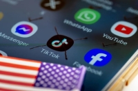 تعاون وثيق بين منصات التواصل والسلطات الأمريكية لاكتشاف المعارضين.. ما القصة؟