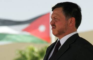 أسباب أمنية وسياسية وراء اعتذار الملك عن قمة بغداد