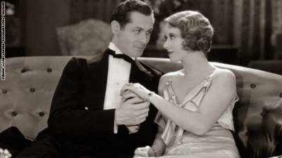 ماذا يحدث حقاً في ليلة الدخلة؟