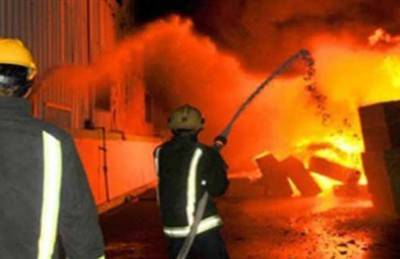 حريق هائل بـ”حارة اليهود” وسط القاهرة