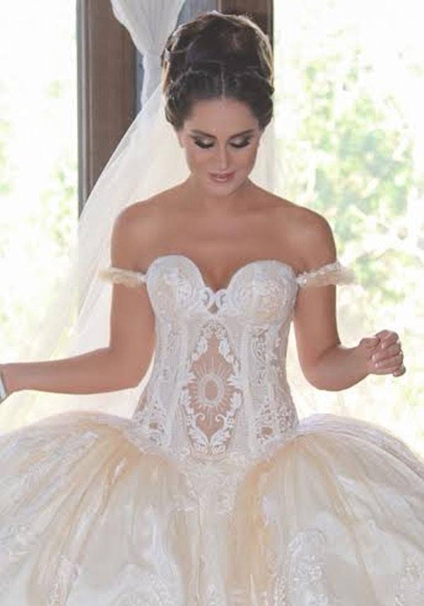 صور زواج الفنانة السورية ديما قندلفت