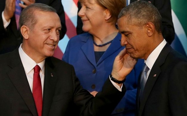 أردوغان وأوباما.. هذه الصورة هزت الإنترنت