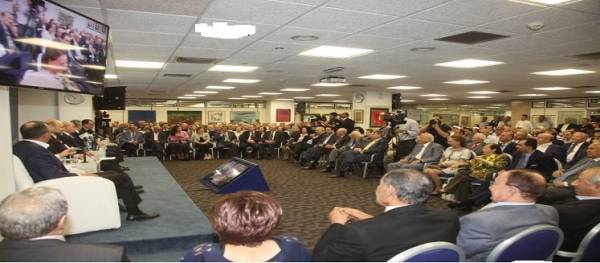 رؤساء الوزراء السابقون في الأردن عندما يحتفون ببعضهم