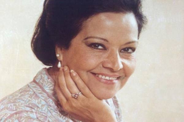 مديحة يسري تدخل في غيبوبة