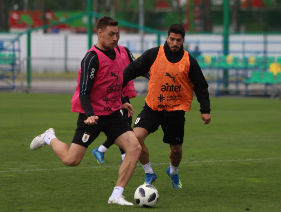 تعرف على تشكيلة منتخب أوروجواي المتوقعة أمام منتخب مصر