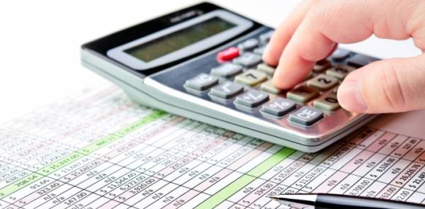 احسب الضريبة المستحقة عليك حسب قانون الضريبة الجديدة (رابط)