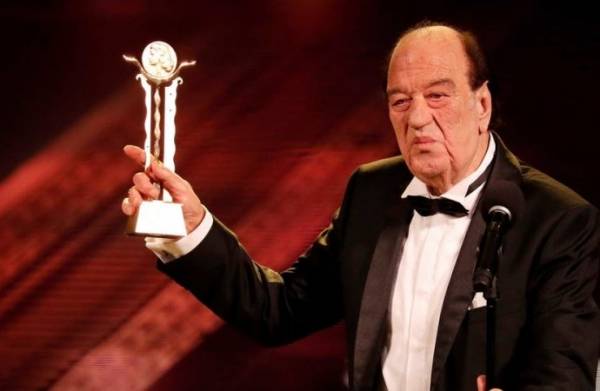 وفاة الفنان المصري حسن حسني عن 89 عاماً