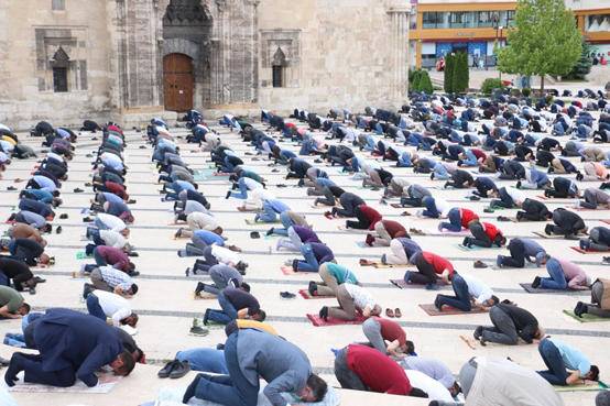 تعديل على حظر الجمعة