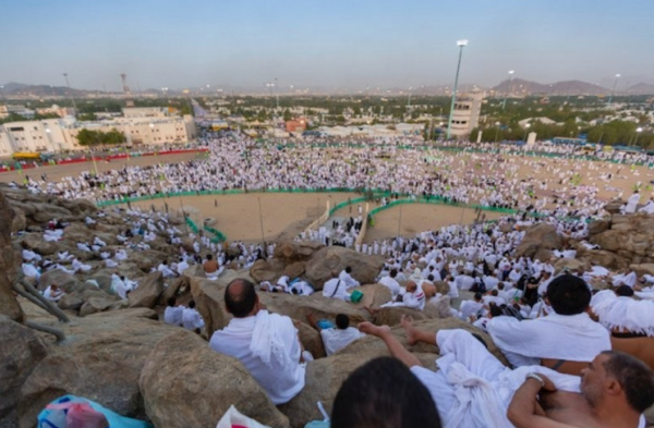 ترجمة خطبة عرفة إلى 10 لغات