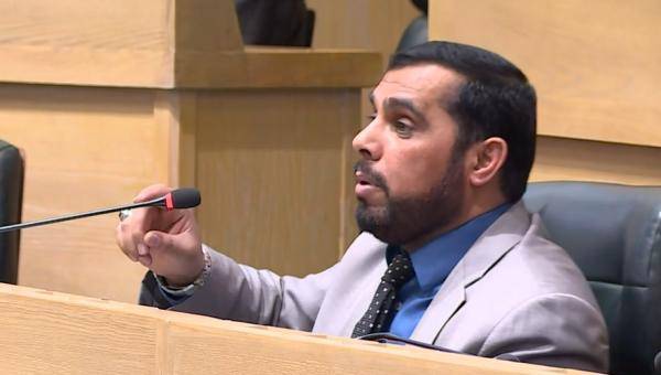 النائب المشاقبه مراجعة الاتفاقيات مع الكيان الصهيوني تسير على قدم وساق