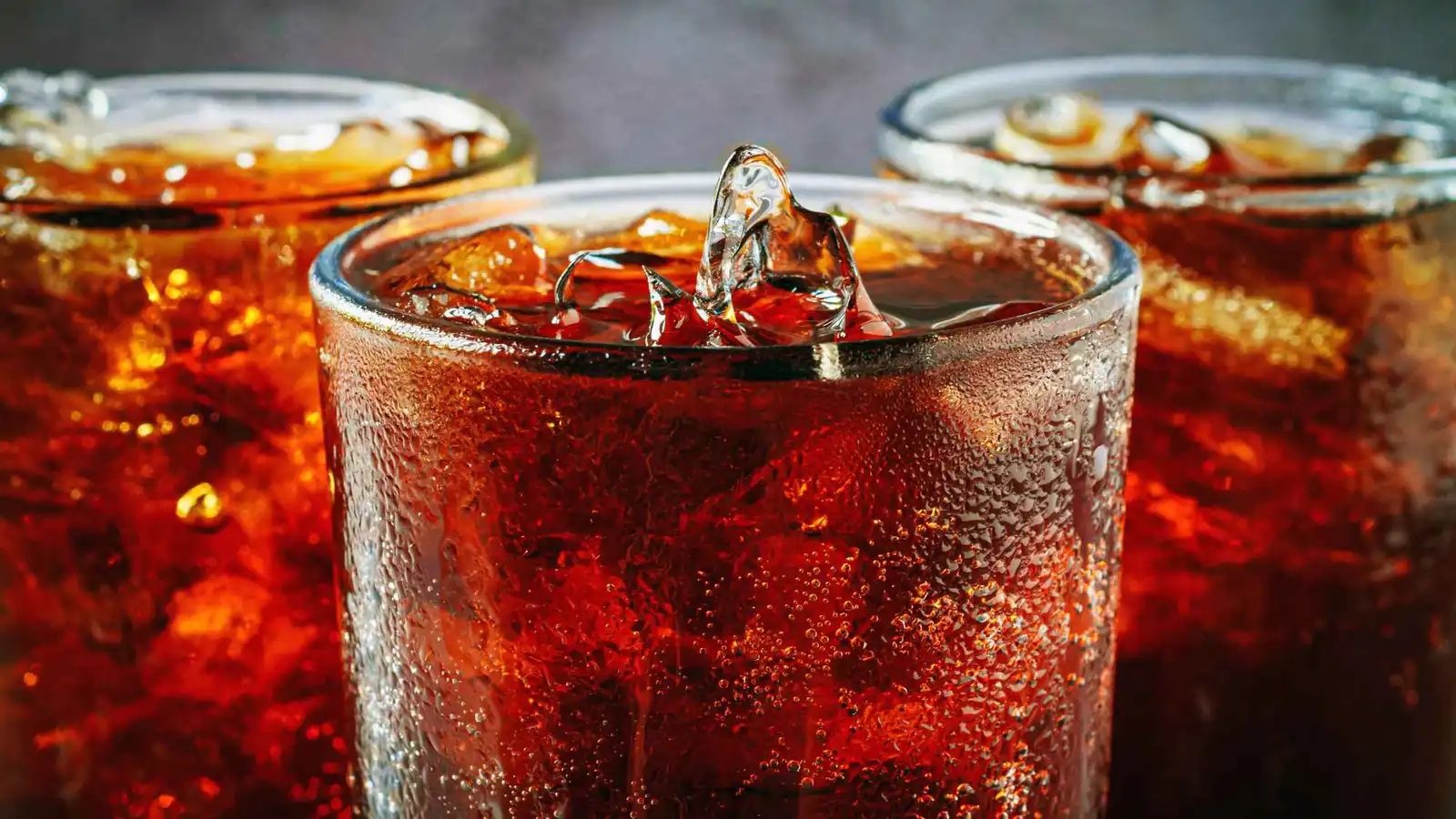 بعد 139 عاما من الغموض.. عالم يكشف مكونات الكوكاكولا