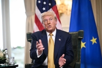 ترامب يهدد بفرض رسوم بنسبة 100 على الدول الأوروبية إذا لم يتم التوصل لاتفاق حول غرينلاند