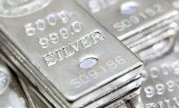 الفضة تواصل الارتفاع وتسجل مستوى تاريخيًا قرب 94 دولارًا